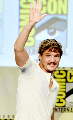 nicole-kidmann:  Game of Thrones Cast attends the panel and Q&amp;A during Comic-Con