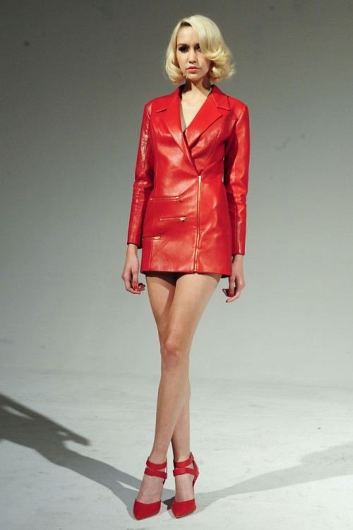 Jen Awad / Fall Winter 2014 / Photo by WWD