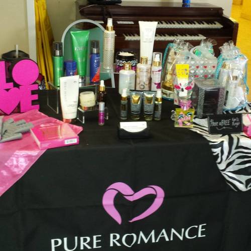Ready to rock today and bring a smile to the residents at Barclay&rsquo;s until 4pm. Gift sets f