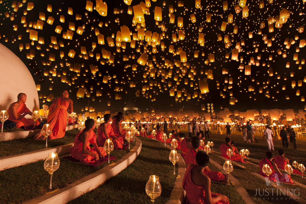 purplebuddhaproject:  Yi Peng festival, Thailand