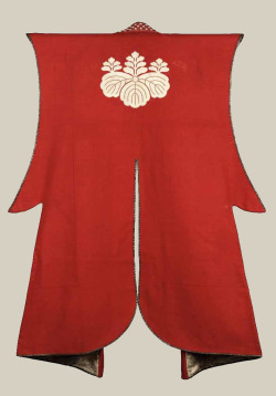 japaneseaesthetics:  Surcoat (jinbaori),