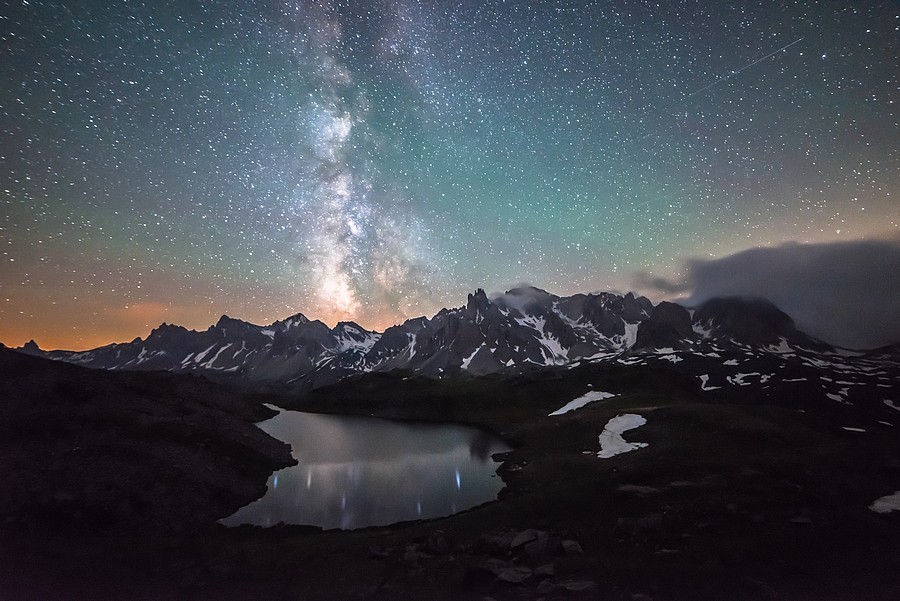 jakewi:  Milky Way on Cerces by kiredjian 