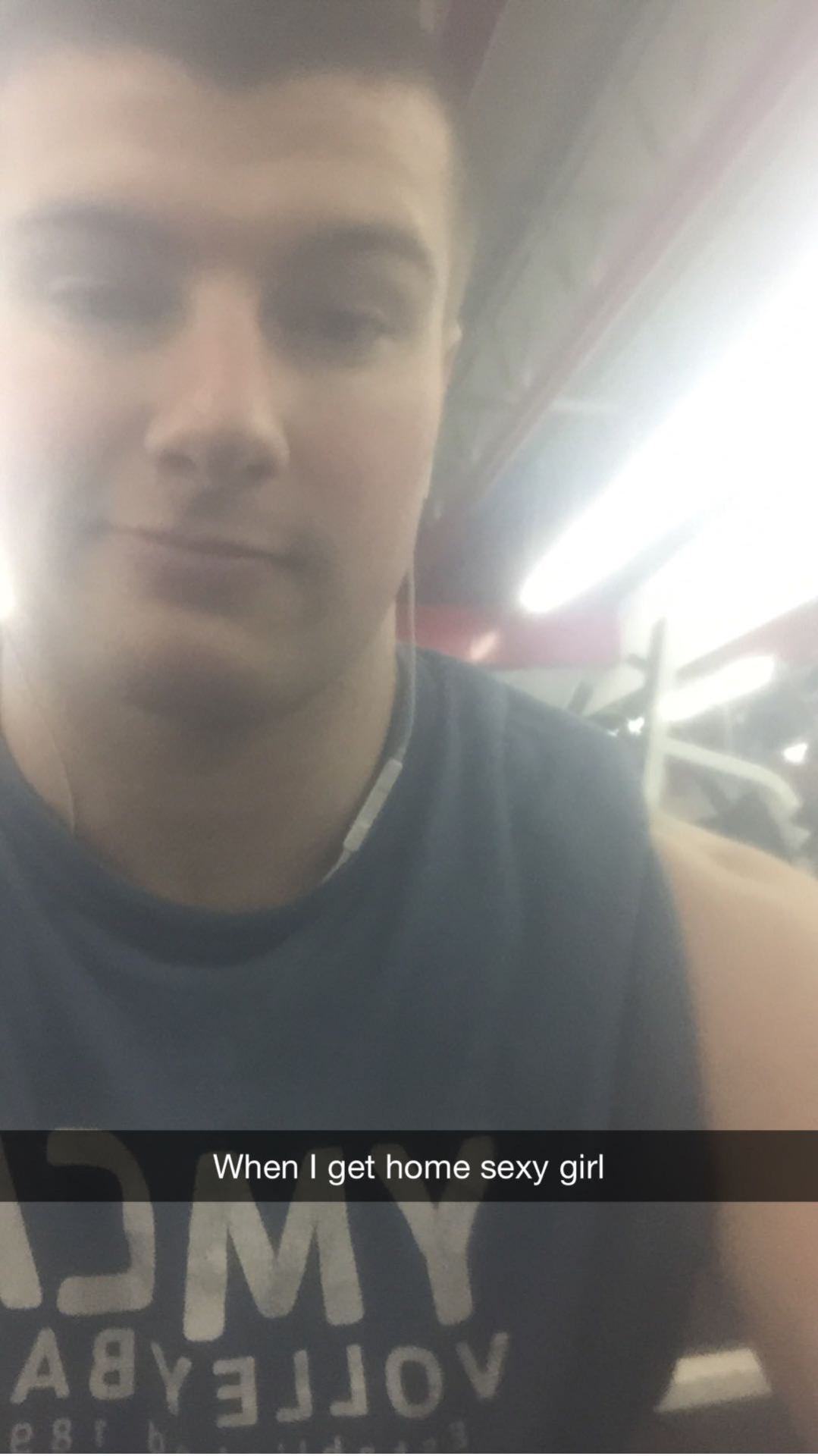 tamirowlands:  luke-winters:  kambreycollins:  Hot, smooth bodied muscular guy, check
