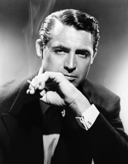 oldhollywoodcinema:  Cary Grant“I’ve often been accused by critics of being myself on-screen. But being oneself is more difficult than you’d suppose.” 