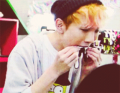 kittykibummie:   [jongkey shopping date] 