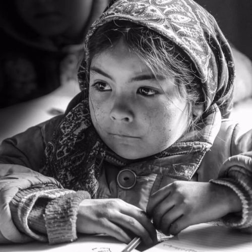 Portraits of ethnic Tajik, Kazakh, Russian, Uyghur, and Kyrgyz women in Xinjiang.Photo by Liu Yingzh