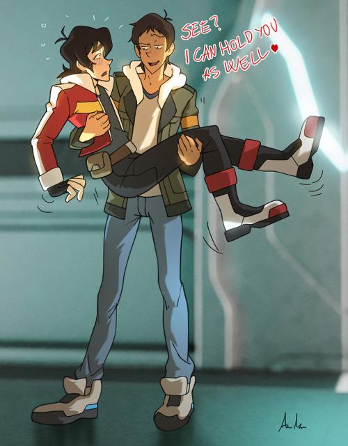 Look, Lance can hold Keith in his arms as well:P