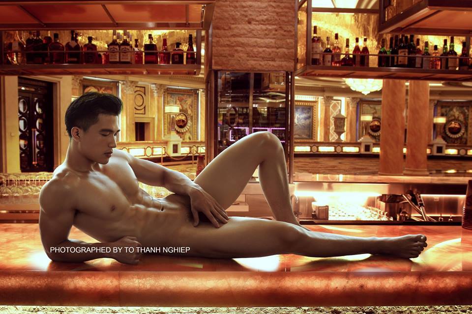 allasianguys:  Thanh Nghiep Photography   this is beautiful!!!!