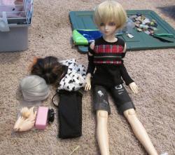 kalechippu:  This is Adrien! He’ll be coming home to me soon. This is the previous owner’s photo. He’s a LUTS Delf Chiwoo on a type 3 body! I’m so excited for him. I’ve already bought him a bunch of new clothes and stuff rofl I made a blog so