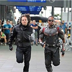 pietromaximxffs:  BUCKY AND SAM IN FULL COSTUMES