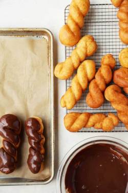 sweetoothgirl:     The Classic: Chocolate Doughnut Twists   