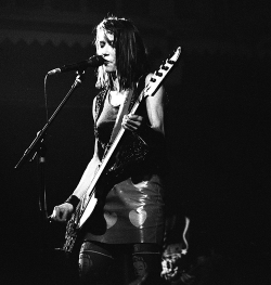 suicidewatch:  Kim Gordon, 1989 