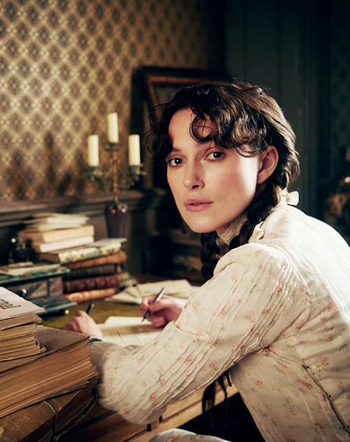 knightleyfans: New images of Keira Knightley in Colette (dir. Wash Westmoreland, 2018) (2/2)