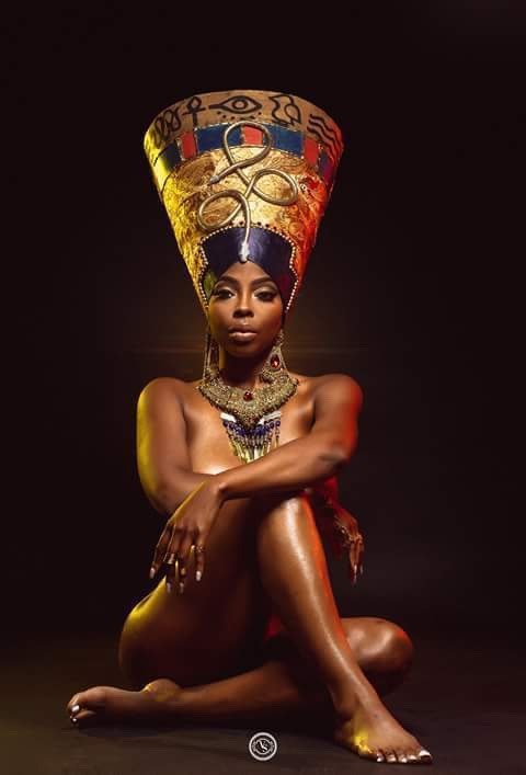 damzam225:Beautiful Black Queen…