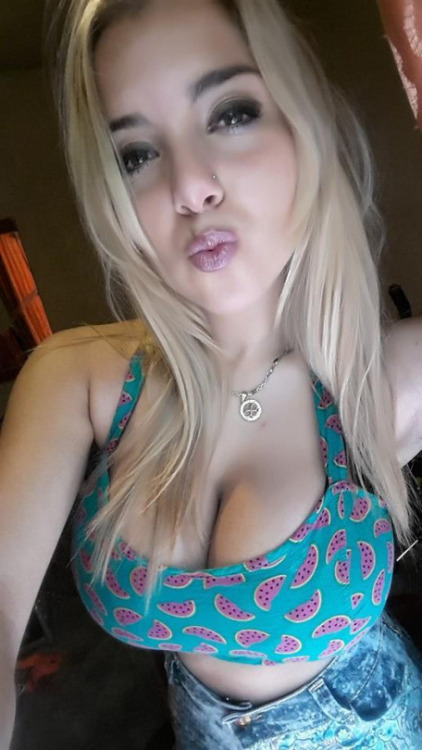 boob-galore: follow us over at Boob-Galore for more!