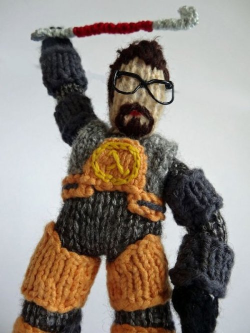 dorkly:  Handmade Horrors and Knitted Nerdery by a UK Mom  Hannah Simpson is an Oxford-based artist and knitting enthusiast who just so happens to be a big-time nerd about music, games, and horror movies. That’s probably why she’s decided to craft
