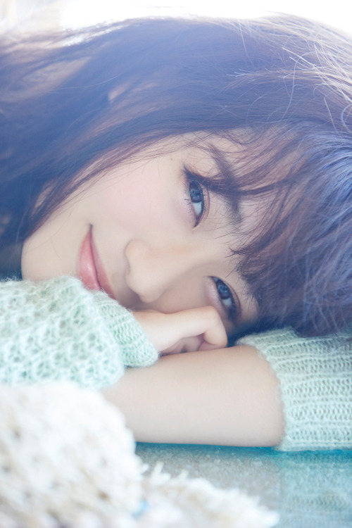 yic17: Moriya Akane (Keyakizaka46) | Hustle Press 2016.10.09 Issue - Part 1