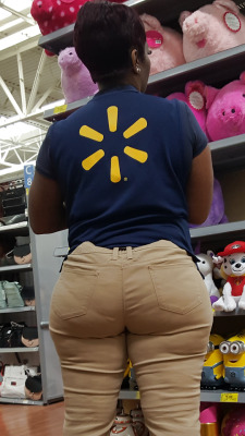 mista662:  Ass! Kik: mista_gulley