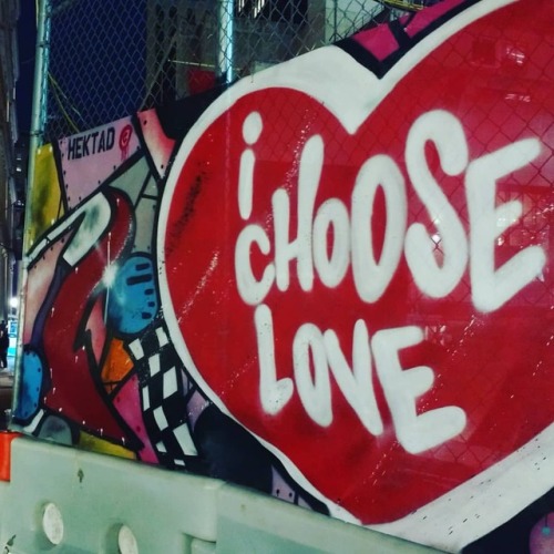 I choose love #hektad