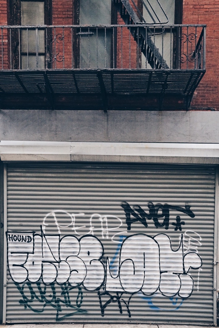 now-youre-cool:  False x Atak