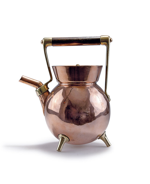 Christopher Dresser, Hotwater kettle, 1885. Copper and brass, wood. Made by Benham & Froud, Lond