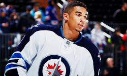 missinglinc:  masc4cruller:  Evander Kane, sporting the best jersey in the NHL.  Clearly I need to peep hockey.. 