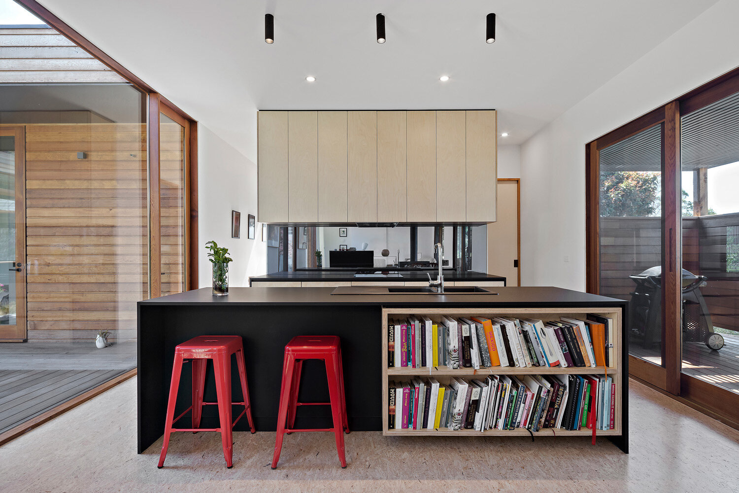 prefabnsmallhomes:‘The Courtyard Retreat’ modular house, Bellarine Peninsula, VIC, Australia by ARKit
