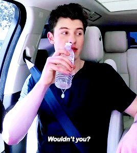manfuckyopride: liabilit: Shawn would buy Justin Bieber’s dirty underwear 