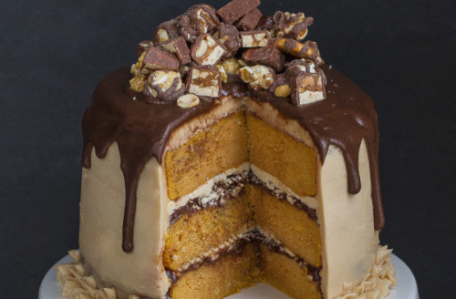 lustingfood:PUMPKIN SNICKERS LAYER CAKE WITH SALTED CARAMEL FROSTING