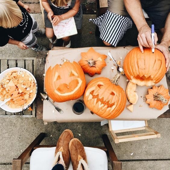 white-pumpkin: pumpkin carving