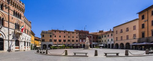Piazza Dante | Grosseto | Toscana