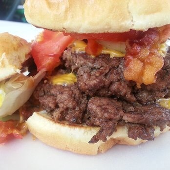 whatlifetimeisthis:  thotdreyhepburn:  blkoutqueen:  jiahpleasechill:  afro-arts:  Ann’s Snack Bar  ✨Home of the world famous Ghetto Burger!✨  Atlanta, GA  CLICK HERE for more black owned businesses!   B I T C H  Yo wait this is where I live  Miss