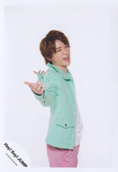 chibimochu:nyaaanyaaanatsumi:Chinen posts incoming!!start of with this~ ww お誕生日おめでとう、このかわいいな人 