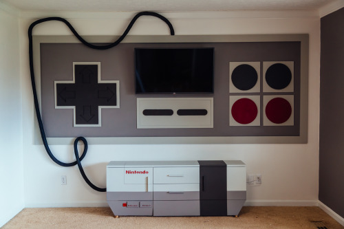 archiemcphee:  This giant Nintendo Entertainment System and controller are a fully functional and geektastically clever home entertainment system created by Imgur user tylerfulltilt. He modified a 3-drawer cabined from Overstock to look exactly like the