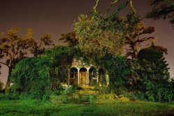 letsbuildahome-fr:  New Orleans Nightscapes I (part 1) by Frank Relle 