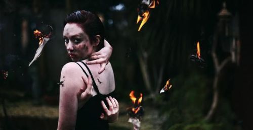 artmonia:  Shannon Peck – photographer from Norwich, England. 