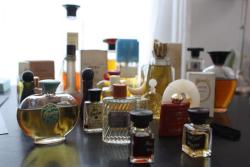 gelatinadeleche:  Most of the vintage fragrances I’ve had the opportunity to sniff and wear, were provided by old ladies that had dusty little collections sitting on a sad lonely vanity table or in a little nook on the bathroom counter. You know who