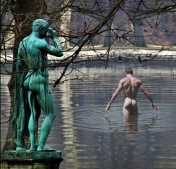 Beauté du corps masculin - Art des photographes