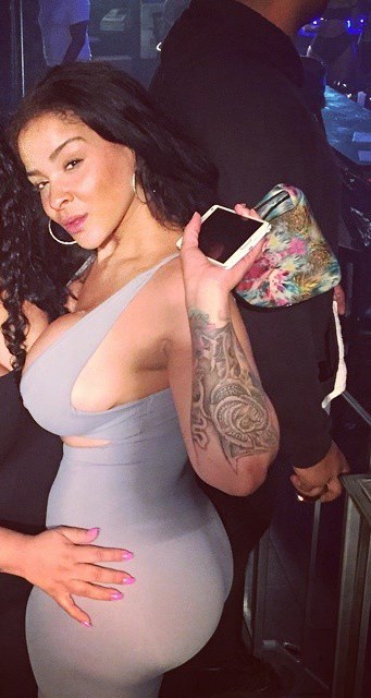 godsgifttomankind:  V Banksinstagram.com/atingofbeauty  😍