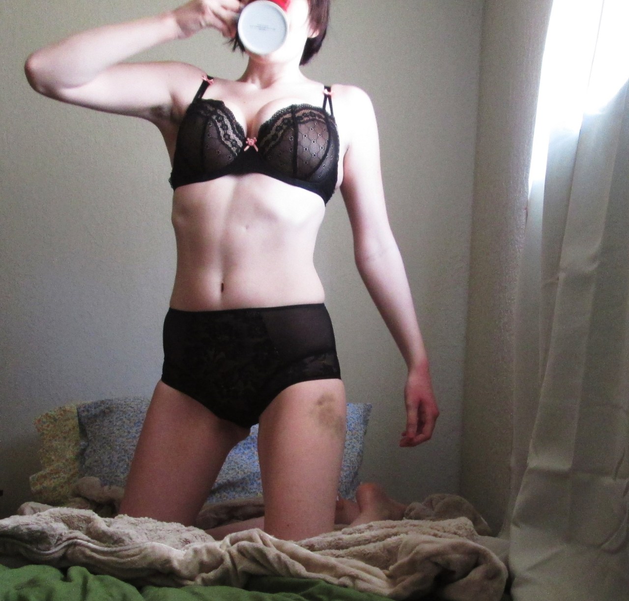 asleepylioness:   I know it’s not super inspired, but I wanted to pop ‘round
