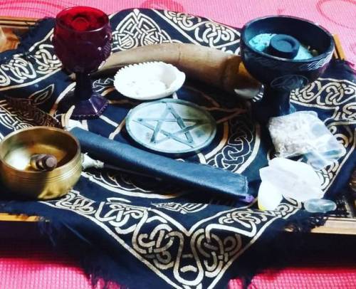 Preppin for the full moon tonight ✨#lunar #luna #moon #fullmoonritual #fullmoon #witchywoman #witche