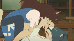 *screaming* *kazoos*