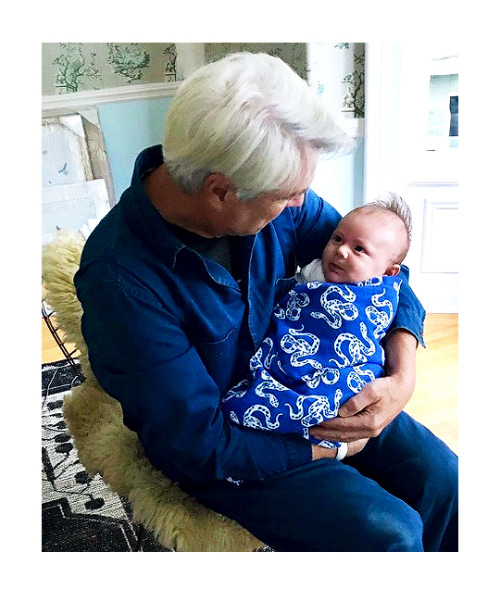 byrneout: David Byrne with his newborn grandchild Bo (via maluabenibyrne)