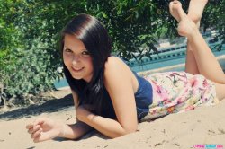 weloveteenfeet:  AMAZING. reblog and follow &lt;33