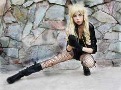 hotcosplaychicks:  Black Canary by GisaGrind Follow us on Twitter - @hotcosplaychick