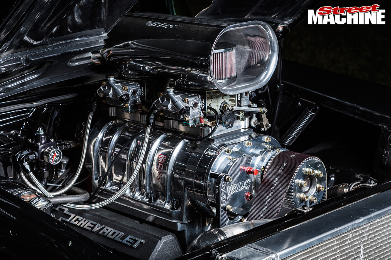 chromencurves:    1000 HP Blown 1957 Chevy 210  Photos from Street Machine, taken