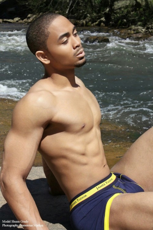tastyblkman:  Shunn Grady