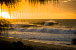 infinitesurf:  oahu. photo: damea dorsey