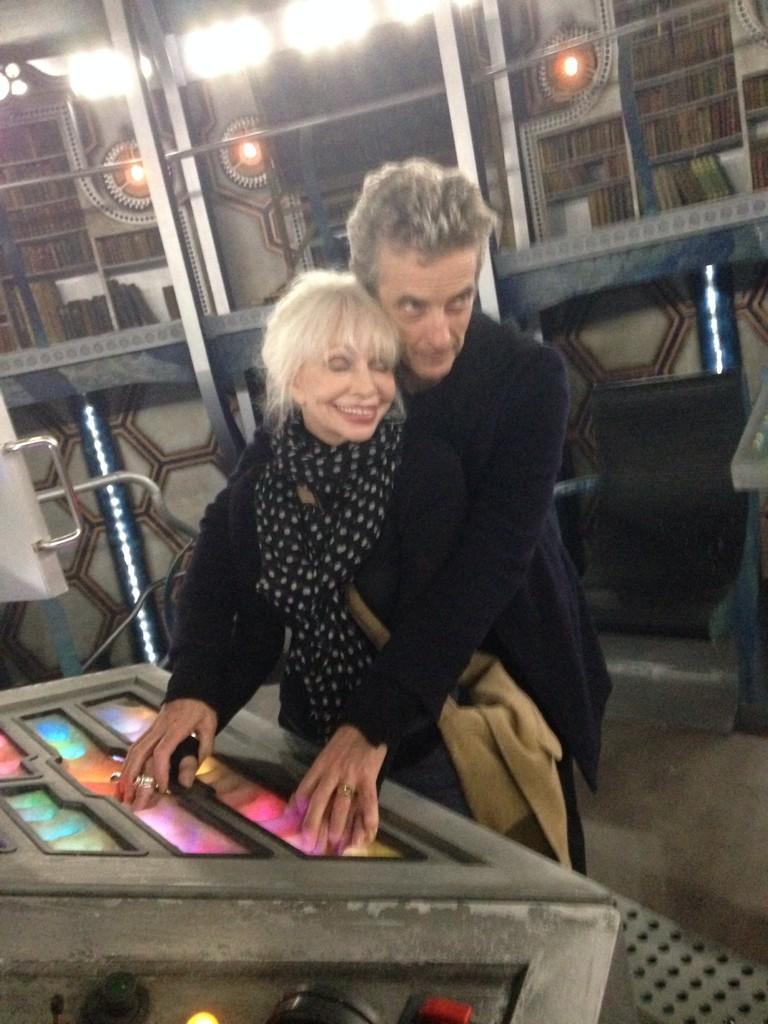 circular-time:  sedxctively-dedxctive:  Katy Manning and Peter Capaldi on the Doctor