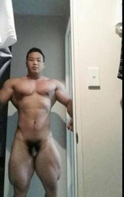 freakmuscle:(via Korea Nude Pro BB - Jonathan Seak 54004 - MyMuscleVideo) 